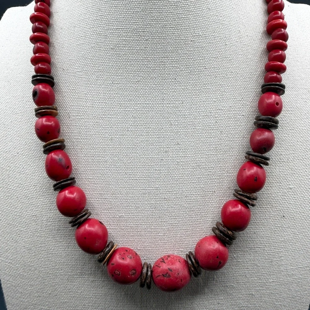 Red Graduated Bead Necklace Coconut Shell Spacers Boho Tribal Statement Jewelry